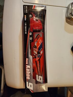#9 Red Die-Cast Transporter Toy Truck and Race Car